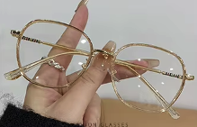 Alethez Frame 25039 – Champagne Golden